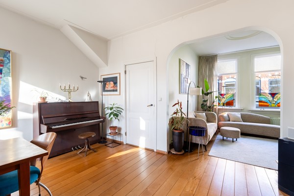 Foto - Te koop: Unieke, sfeervolle en karakteristieke familiewoning in Breda!